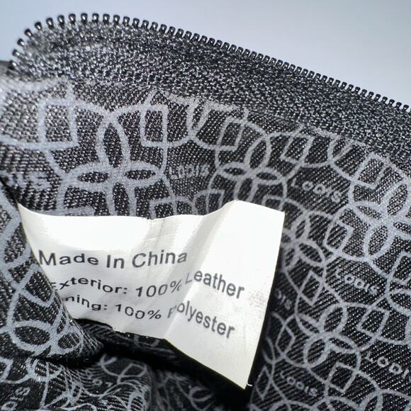 LODIS Card Wallet Pebbled Black Leather 7.25" x 3.5" x .25" - Picture 8 of 9